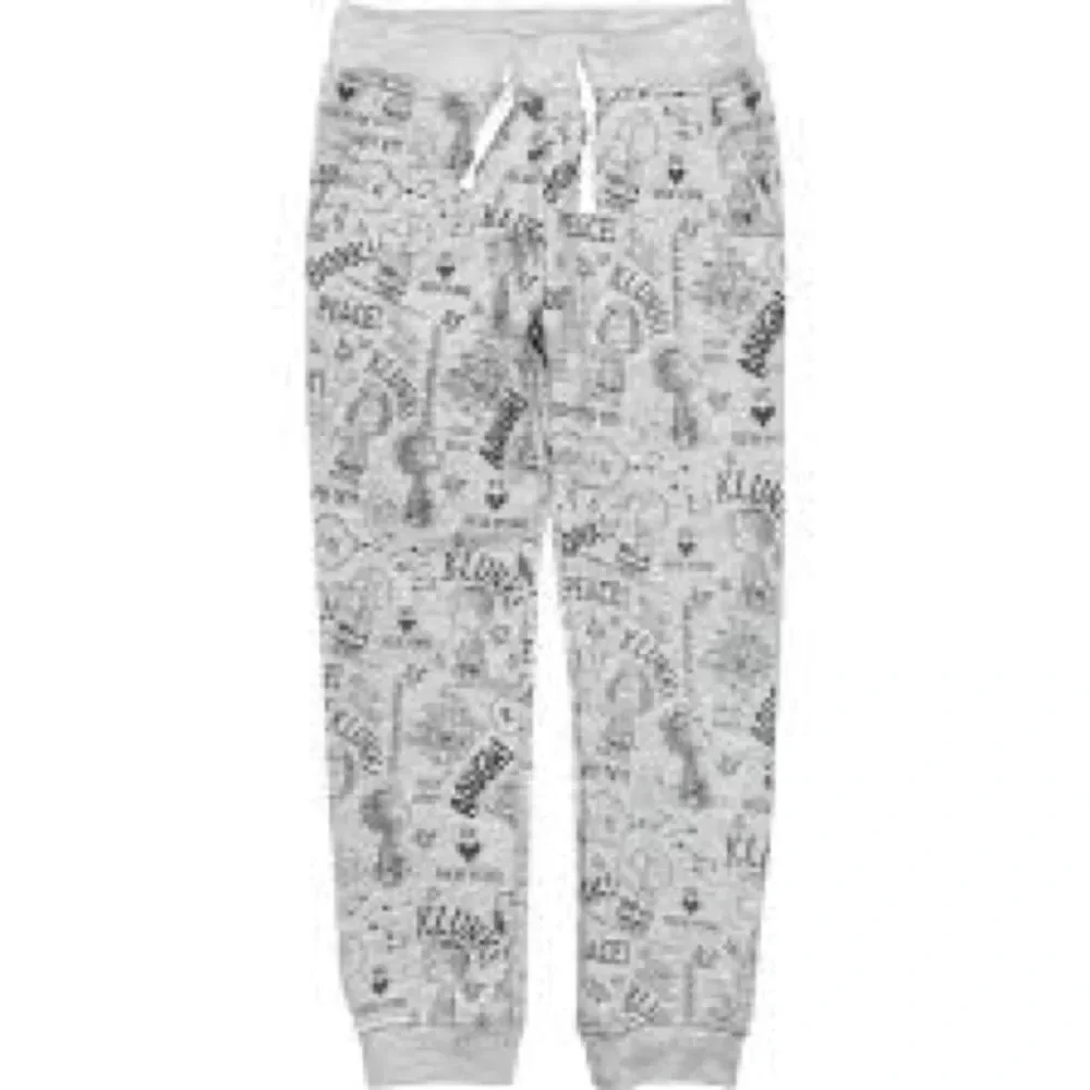 Appaman jogger pants size 4  Gray color